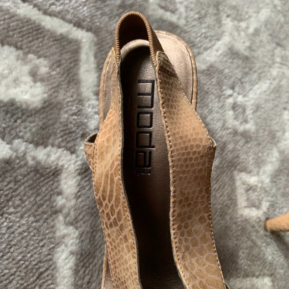 Snakeskin Nude Moda Open-toe Heels size 9 - Picture 4 of 7